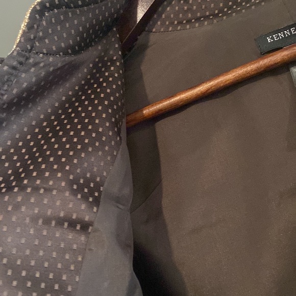 Kenneth Cole Suit - Picture 6 of 6